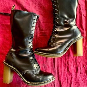 DOC DR MARTENS Louise black High Heel tall Boots 9